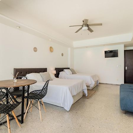 *Turquoise Escape- Beachfront Studio By Casa Paraiso* Cancún Exteriér fotografie