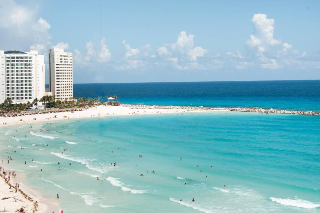 *Turquoise Escape- Beachfront Studio By Casa Paraiso* Cancún Exteriér fotografie